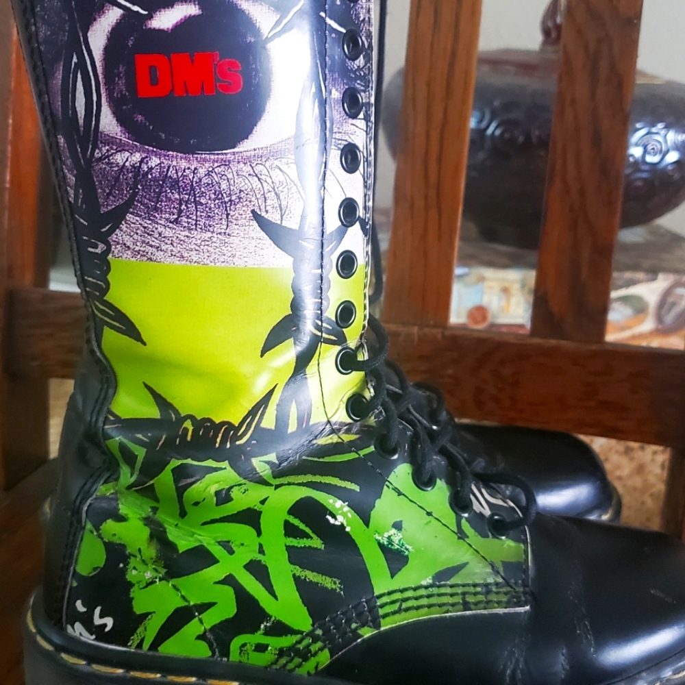 Doc Marten 14 eye vintage boots